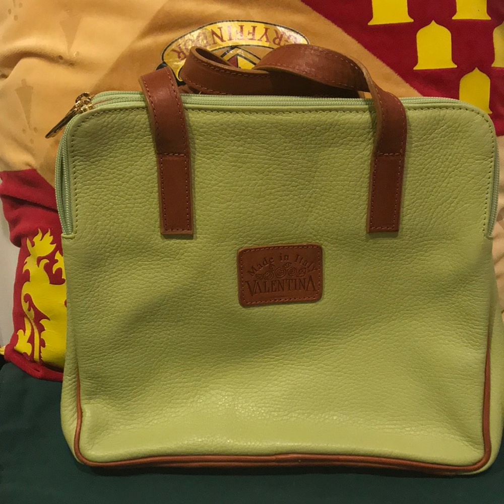 VALENTINA PEBBLE LEATHER PURSE MADE IN ITALY